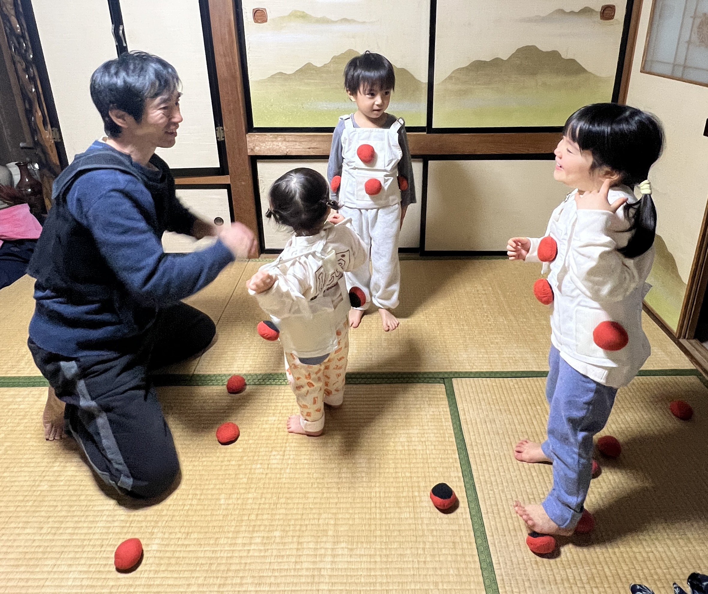 先生と幼児がシュエダオ